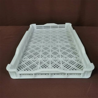 Panier de rangement en plastique perforé empilable et durable pour confiseries/bonbons gélifiés/gélules/pâtes – Vente en gros