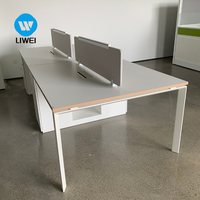 LIWEI Espaces de coworking Poste de travail modulaire 2/4/6 places Bureau en open space Mobilier commercial avec matériau en bois E0