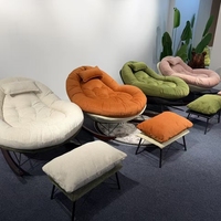 Fauteuil à bascule en rotin tressé nid d'abeille, fauteuil de salon rembourré avec repose-pieds assorti pour salon, chambre, balcon, détente