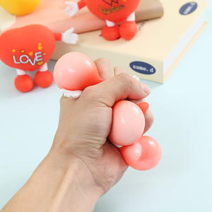 Giocattolo Antistress a Forma di Cuore Rosso in TPR Morbido, Regalo Ideale per Bambini, Adulti e Famiglie - Product Image 5