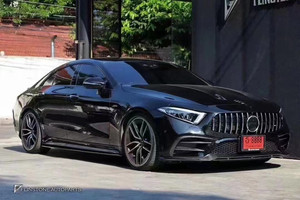 ชุดแต่งคาร์บอนไฟเบอร์ Mercedes W257 สำหรับ CLS300 CLS350 ประกอบด้วยลิ้นกันชนหน้าและดิฟฟิวเซอร์ สภาพใหม่ - Product Image 3