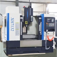 XH7132 Nueva condición Mini fresadora CNC de escritorio de 3 ejes Diseño vertical Control GSK para centro de mecanizado de procesamiento de metales