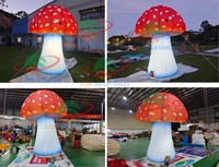 Décoration de champignon gonflable d'extérieur à prix avantageux avec éclairage LED pour fête/événement