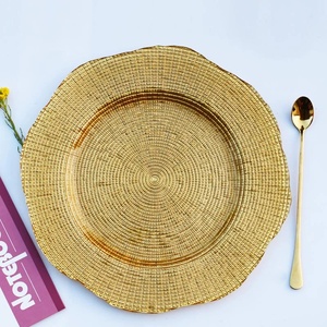 <span class=keywords><strong>Assiette</strong></span> à manger circulaire en verre doré <span class=keywords><strong>de</strong></span> 13 pouces plateau <span class=keywords><strong>de</strong></span> présentation japonais assiettes <span class=keywords><strong>de</strong></span> noël pour la décoration <span class=keywords><strong>de</strong></span> la fête d'événement - Product Image 2