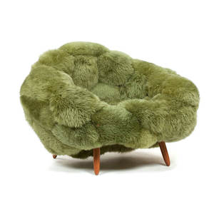 Fauteuils en fausse fourrure pour fauteuils de détente, salon, hôtel, ajoutant élégance et fonctionnalité, fauteuils en peau de mouton avec pieds en bois à vendre - Product Image 5