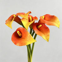 L-417 Vente en gros de mini-lys artificiels en PU au toucher réel, petites fleurs décoratives pour mariage, nouvel an, décoration de la maison