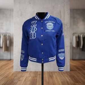เสื้อแจ็คเก็ตวาร์ซิตี้ Zeta Phi Beta Sorority สำหรับผู้หญิง สีน้ำเงิน ปักอักษรกรีก สวมใส่ในวิทยาลัย แขนยาว คอตั้ง แบบเย็บติดกัน - Product Image 3