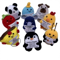 Nouvel Arrivage : Peluches Thème Animaux à Énergie Positive – Pingouin, Panda Tricoté Main, Vache des Highlands Créative, Sportive, Quatre Pattes