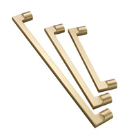 Poignées et boutons de meuble carrés JAYA Mid-Century Modern en or brossé pour armoires de cuisine, tiroirs et placards noirs mats
