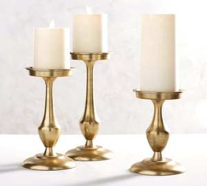 Candelabros navideños de metal hechos a mano, Juego de 3 soportes de aluminio para decoración del hogar - Product Image 1
