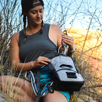 Sac de craie d'extérieur grande taille avec fermeture magnétique, 4 poches et porte-brosses pour l'escalade