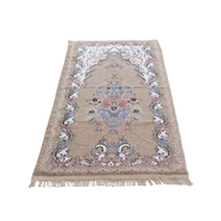 Tapis de prière musulman en polyester à prix de gros, mousse à mémoire de forme de 2 cm, rembourré, lavable avec fermeture éclair pour usage domestique