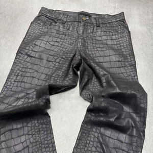<span class=keywords><strong>Pantaloni</strong></span> in <span class=keywords><strong>Pelle</strong></span> Personalizzati <span class=keywords><strong>Uomo</strong></span>, Neri a Zampa, Larghezza Morbida, in Vera o <span class=keywords><strong>Finta</strong></span> <span class=keywords><strong>Pelle</strong></span> - Product Image 1