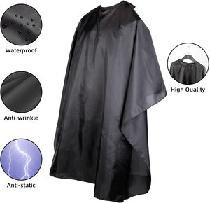 Vente en gros de capes de salon de coiffure avec logo personnalisé avec col en silicone pour cape de coiffure imperméable - Product Image 3