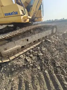 حفار مجنزر مستعمل ومستعمل ومنتج رخيص الثمن طراز KOMATSU PC210-8، حفار مستعمل للبيع