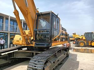 Used CAT 345B Crawler Excavator Hydraulic Digger Tracked Earthmoving <b>Machine</b> for <b>Construction</b> and Mining - Product Image 3