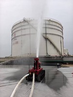 Robot de lutte contre l'incendie intelligent SHANDONG GUOXING, commandé à distance, anti-explosion, canon à eau 80L/s, RXR-MC80BD, portée 1000M