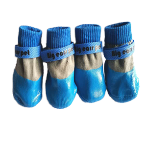 वाटरप्रूफ एंटी-स्लिप सॉफ्ट सिलिकॉन पालतू जूते 8 रंग कई आकार प्यारे सैन्य शैली क्रिसमस कुत्तों और बिल्लियों के लिए - Product Image 1