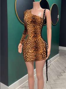 2025 nuovo stile Cross Border stampato colletto inclinato cinturino Sexy Hip che abbraccia abiti a fascia per le donne - Product Image 3