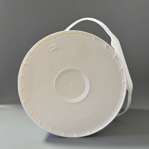 Manufacturer sells 5L <b>plastic</b> chemical <b>drums</b>, white latex paint, ink, machine oil, and American-style chemical <b>drums</b>. - Product Image 2
