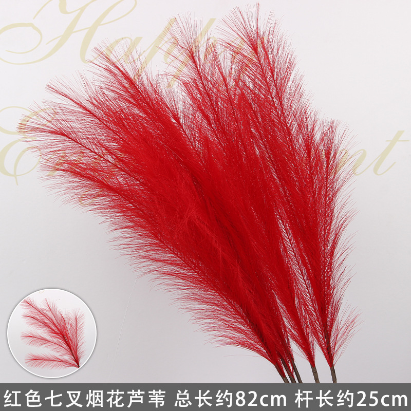 Red 7-pronged firework reed stick