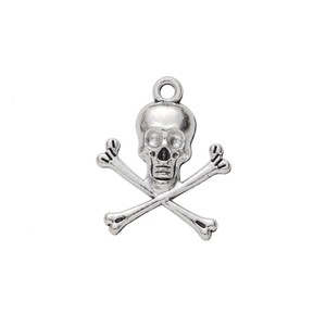 Pendentif Tête de Mort en Alliage de Zinc Argenté Antique pour Accessoires de Cosplay Pirate Halloween - Product Image 4