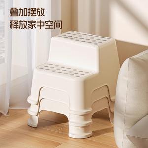 Taburete para niños Xi Tianlong, taburete cuadrado grande antideslizante para baño, para niños mayores de 4 años - Product Image 3