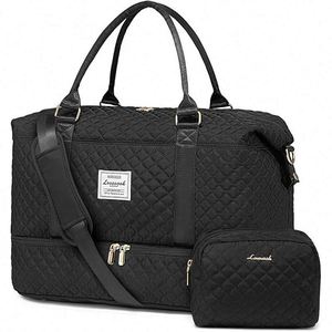 Échantillon Gratuit : Trousse de Toilette Suspendue de Voyage, Organisateur d'Accessoires de Bain, Sac de Douche Portable en Maille, Sac Fourre-tout - Product Image 4