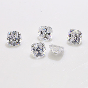 Piedra Suelta de Circonita Cúbica con Corte Cojín de 4.5mmx4.5mm 10mmx10mm, Calidad 6A - Product Image 3