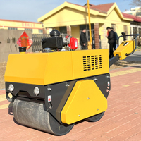 Compacteur vibrant autoporté haute performance de 0,5 tonne à double tambour pour la pavage de petites trottoirs et de chemins de jardin