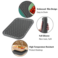 Tapis de séchage de vaisselle en silicone écologique pour cuisine, mini-tapis de séchage avec poignée en bois douce au toucher, dessous de plat antidérapant