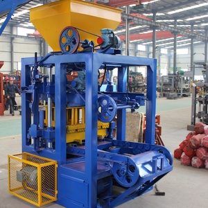 <span class=keywords><strong>Macchina</strong></span> Semiautomatica QT4-24 per la Produzione di Blocchi in Cemento, Mattoni Forati e Mattoni in Cemento, <span class=keywords><strong>600</strong></span> Pezzi all'Ora - Product Image 4