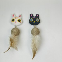 2025 nouveaux jouets de chat en peluche noir écologique avec longue queue boule de Sisal plume mignon tête de chat aux grands yeux drôle jouets de chat en peluche