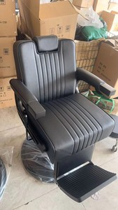 Chaise de barbier de luxe portable en cuir synthétique, réglable, durable, avec pompe hydraulique, couleur personnalisable - Product Image 5