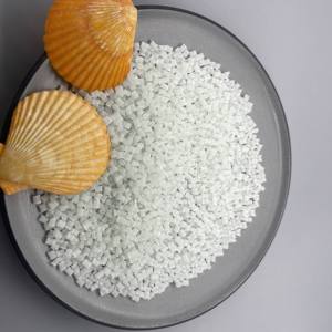 Particelle di plastica PA6 in Nylon PA ad alta stabilità termica con caratterizzazione in fibra di vetro 30% - Product Image 2