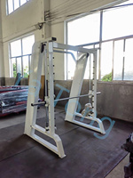 Station multifonctionnelle pour l'entraînement physique et la musculation Power Rack Gym Squat Rack Smith Machine Équipement essentiel pour l'entraînement