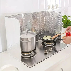 Plaque de <span class=keywords><strong>protection</strong></span> pliable en aluminium pour <span class=keywords><strong>cuisinière</strong></span> à gaz, écran anti-<span class=keywords><strong>éclaboussures</strong></span> d'huile pour poêle à frire portable, outils de cuisine pour la maison et la vaisselle - Product Image 3