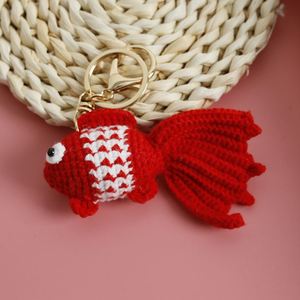 Porte-clés Poisson Orné Tricoté à la Main, Design Créatif Poisson-Pieuvre au Crochet, Pendentif Poisson Tissé pour Clés de Voiture et Accessoires de Sac - Product Image 4