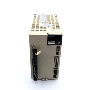 Variateur de vitesse SGD7S-120A00A : Solutions sur mesure pour machines-outils, robotique et équipements d'emballage - Product Image 1