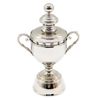 Nouveau design Trophée de football de compétition sportive de haute qualité Logo gravé personnalisé Trophée commémoratif en métal