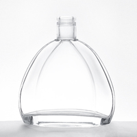 Bouteille à spiritueux carrée plate en verre de haute qualité 200 ml 20 cl, flacon transparent pour liqueur, rhum, whisky, gin, avec bouchon en liège