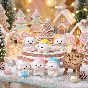 Nouvel Arrivage : Figurines en Résine Lapin avec Chapeau de Noël Style Rétro Délicat pour Globe de Neige DIY et Décoration de Table Thème Pays des Merveilles Hivernal - Product Image 1
