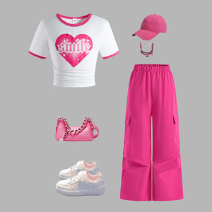 Set di <span class=keywords><strong>abbigliamento</strong></span> per ragazze all'ingrosso 2025 estate nuovi stili 8-12 anni amore top a maniche corte Casual tuta a gamba larga tuta due pezzi - Product Image 1