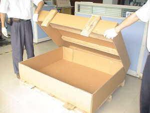 กล่องกระดาษลูกฟูกสีน้ำตาลพิมพ์โลโก้ตามสั่ง ขนาดใหญ่ พับได้ แข็งแรง ทนทาน สำหรับบรรจุภัณฑ์ - Product Image 2