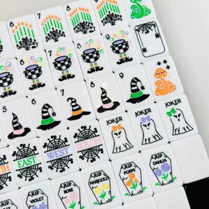 Set di Lusso di Tessere Mahjong Americane per Halloween, 160 Pezzi, 2 Strati, in Acrilico Inciso con Design <span class=keywords><strong>Hocus</strong></span> <span class=keywords><strong>Pocus</strong></span> per Serate di Gioco e Regali - Product Image 4