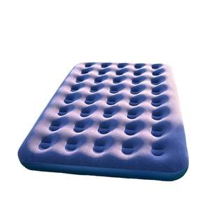 Directo de fábrica, venta al por mayor, colchón de tamaño completo inflable de PVC + flocado superior, cama de aire portátil plegable para acampar al aire libre - Product Image 1