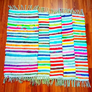 Tapis de porte rectangulaire en coton floral fait main, style bohème, tissage plat, avec envers en jute, fin (0,2-0,4 cm), écologique, adapté aux animaux domestiques, lavable à la main, pour la maison - Product Image 1