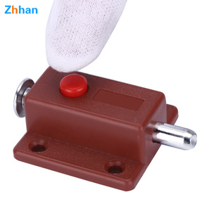 Pestillo de botón automático de plástico y hierro Zhan Han para puertas de gabinete, montaje en superficie para puertas de madera - Product Image 3