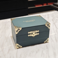 Boîte à bijoux de luxe avec serrure à combinaison pour la confidentialité personnelle, organiseur de rangement pour bagues et colliers, et pochettes