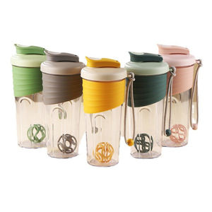 Logotipo personalizado 700ml proteína café leche coctelera botella gimnasio para deporte al aire libre negocios regalos coctelera taza de plástico - Product Image 4